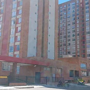 Loft Cc. Santa Fe Terminal Norte , Bogotá Colombia
