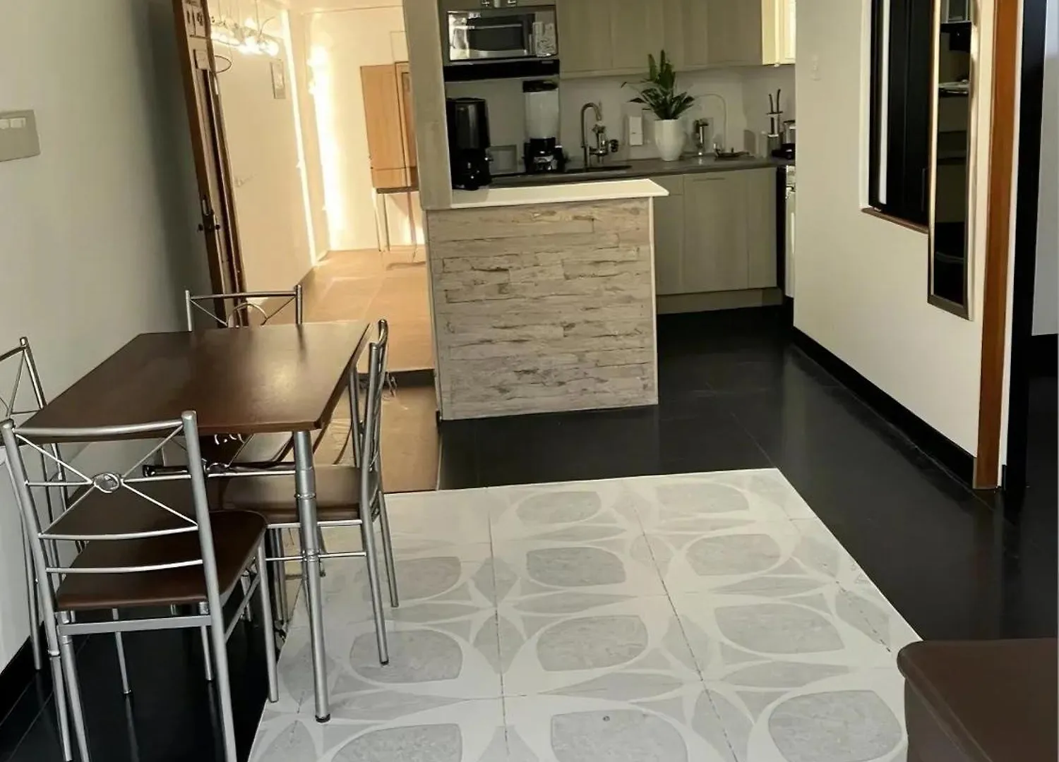Aparta Suite Torre De Prado 501 Medellín